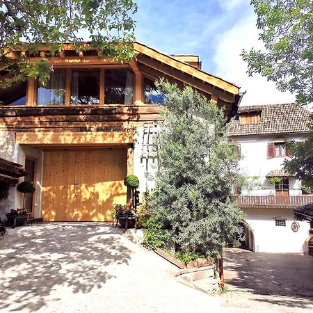 Апартаменты Ansitz Grustdorf Аппиано-Сулла-Страда-дель-Вино Экстерьер фото